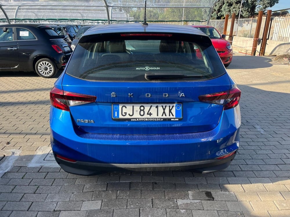 Skoda Fabia usata a Milano (8)