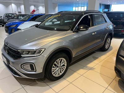 Volkswagen T-Roc 1.5 tsi Life dsg del 2022 usata a Milano