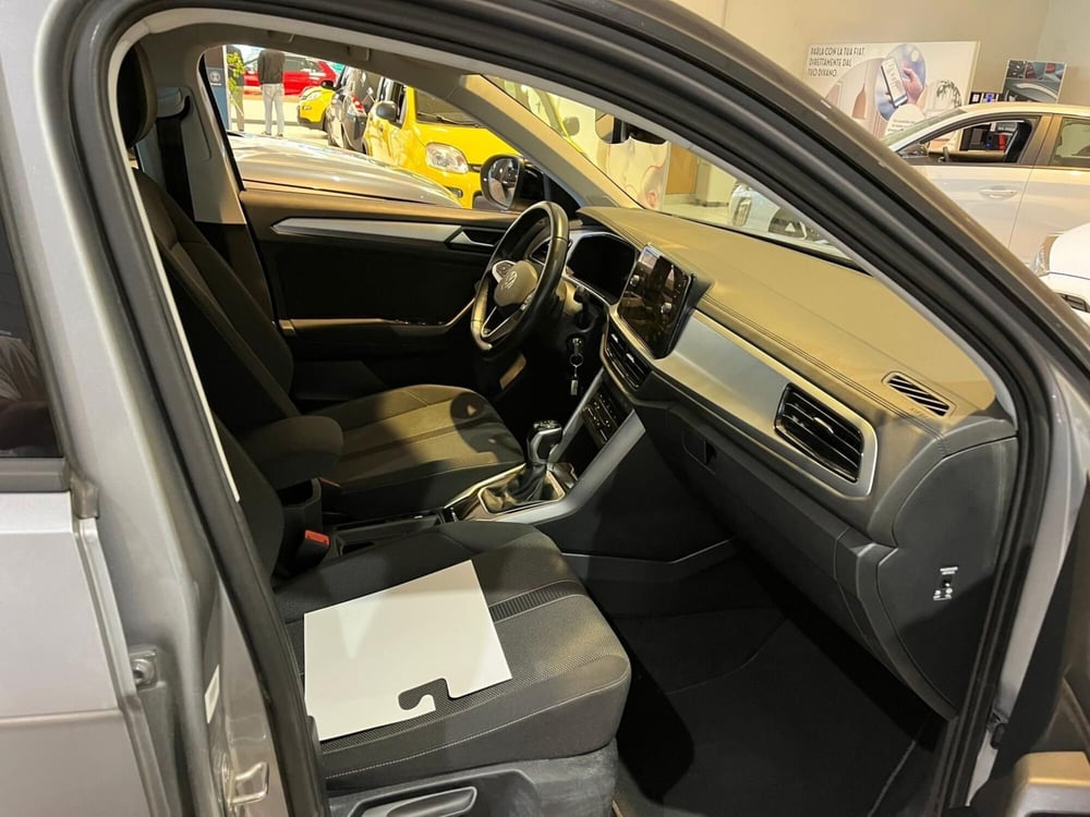 Volkswagen T-Roc usata a Milano (12)
