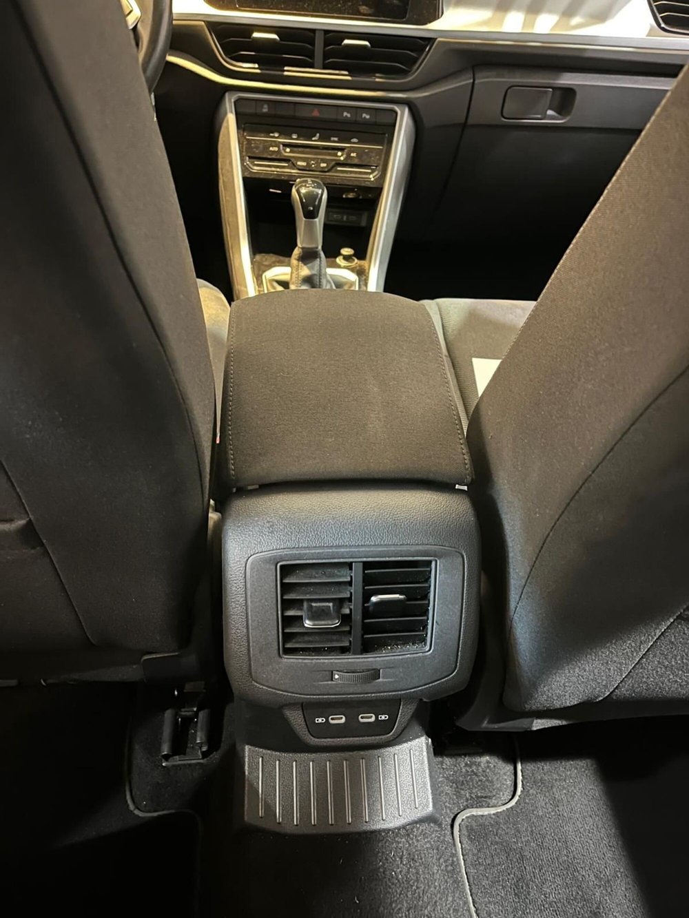 Volkswagen T-Roc usata a Milano (16)