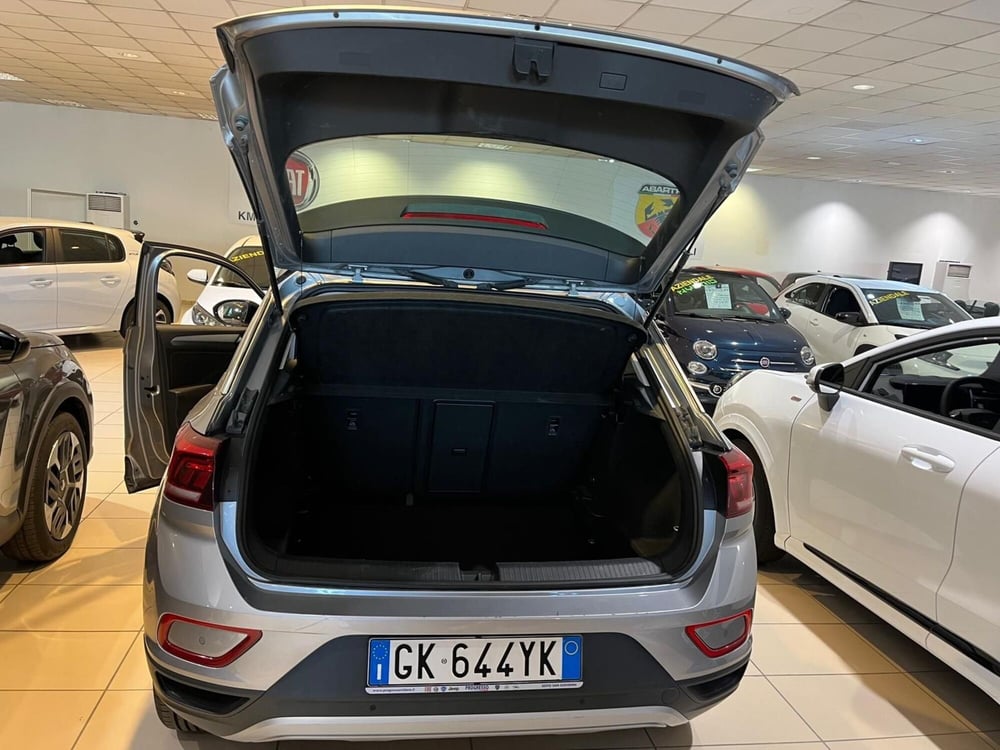 Volkswagen T-Roc usata a Milano (9)