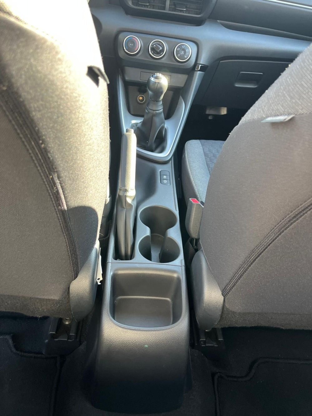 Toyota Yaris usata a Milano (18)