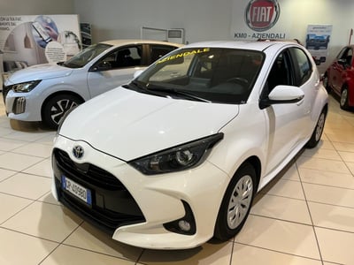 Toyota Yaris 1.5 Hybrid 5 porte Energy del 2023 usata a Milano