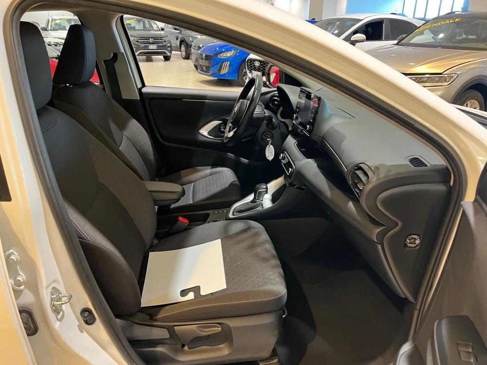 Toyota Yaris usata a Milano (12)