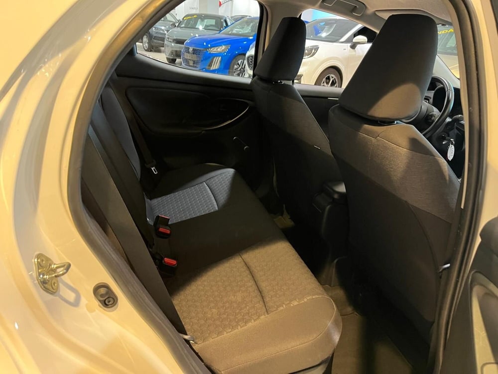 Toyota Yaris usata a Milano (13)
