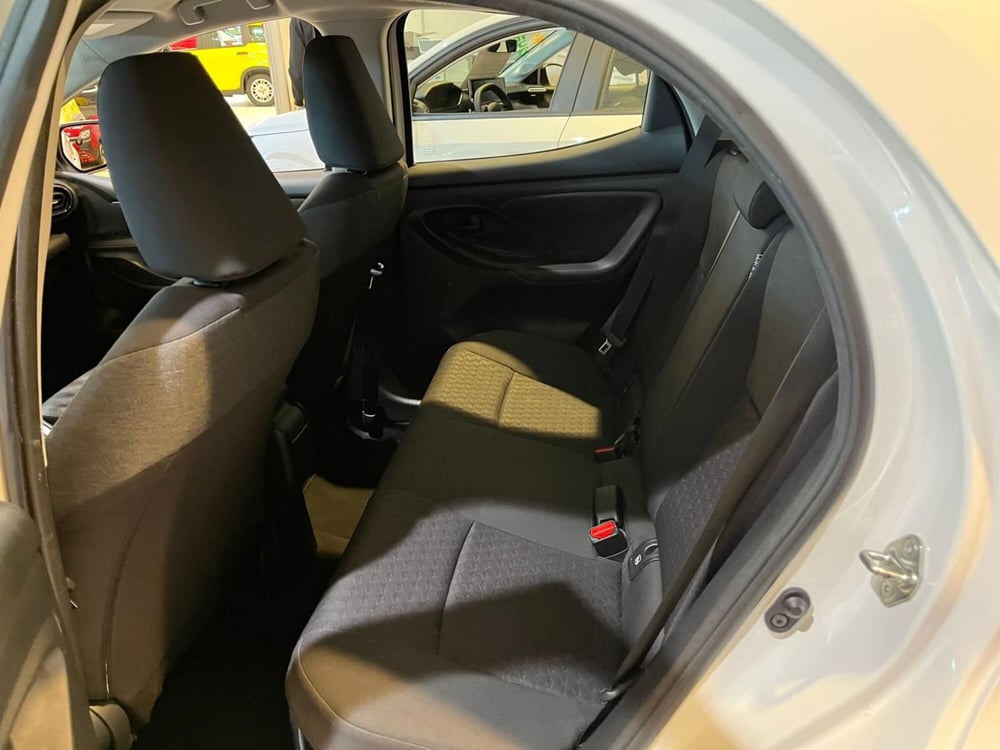 Toyota Yaris usata a Milano (14)
