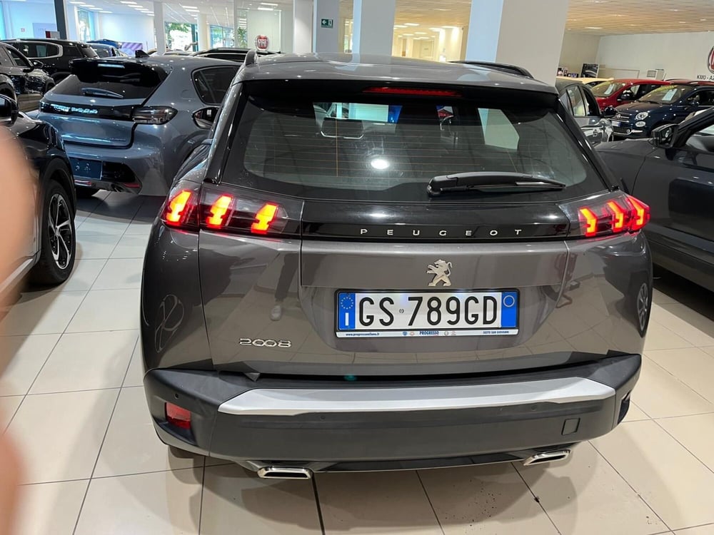 Peugeot 2008 usata a Milano (7)