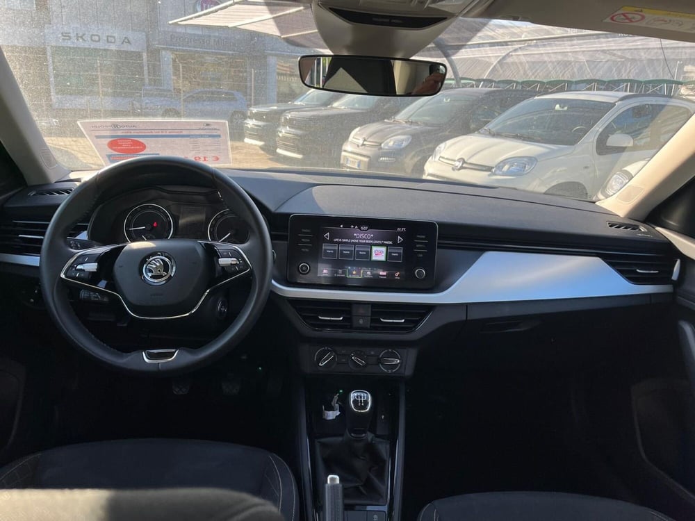 Skoda Kamiq usata a Milano (15)