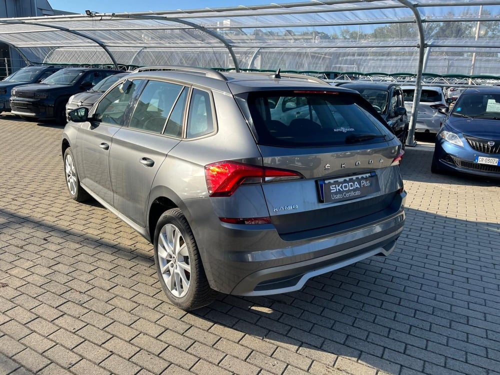 Skoda Kamiq usata a Milano (6)