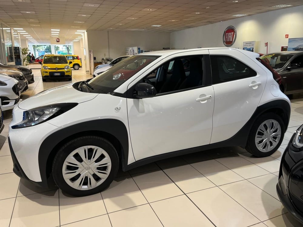 Toyota Aygo X usata a Milano (4)