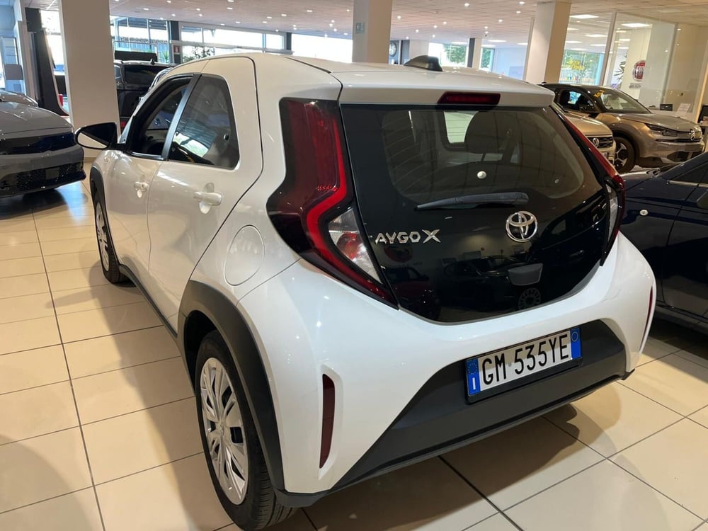 Toyota Aygo X usata a Milano (7)
