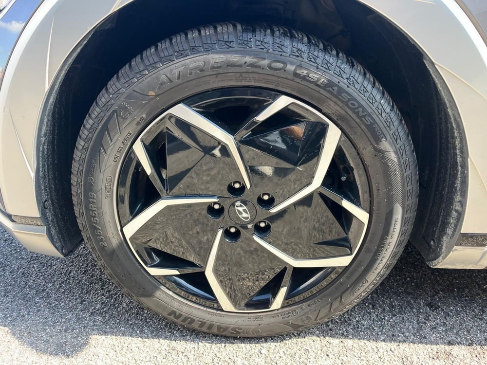 Hyundai Ioniq 5 usata a Milano (11)