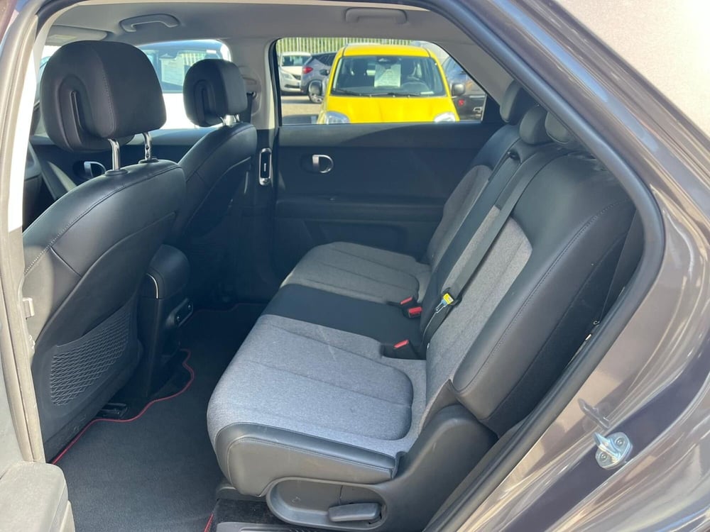 Hyundai Ioniq 5 usata a Milano (15)