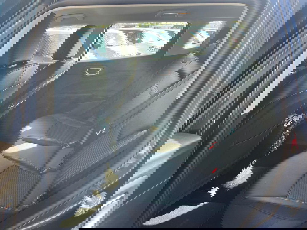 Jeep Compass nuova a Milano (13)