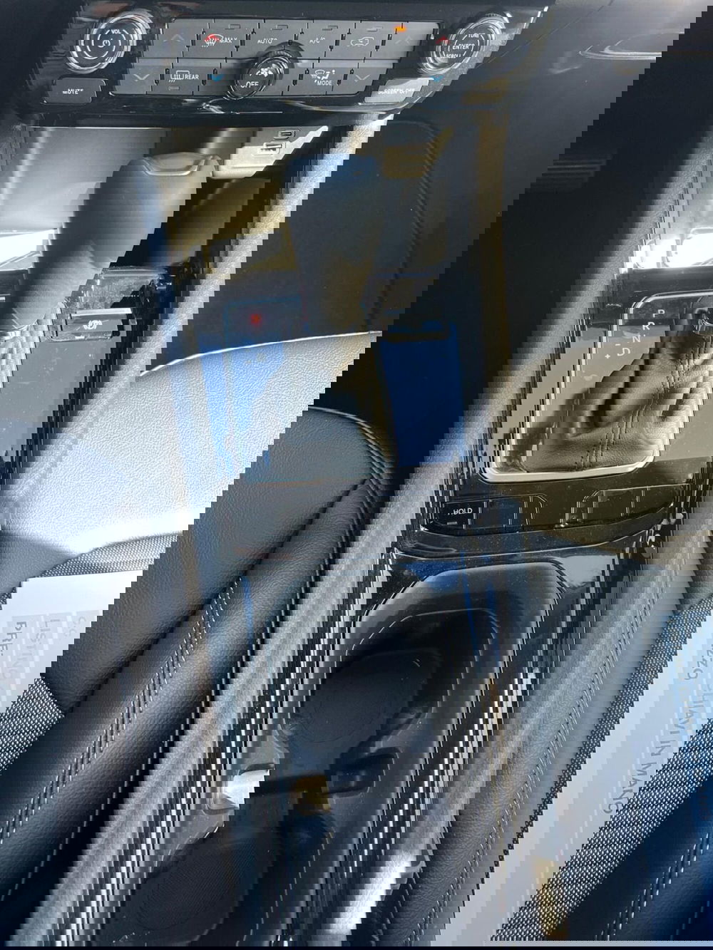 Jeep Compass nuova a Milano (17)