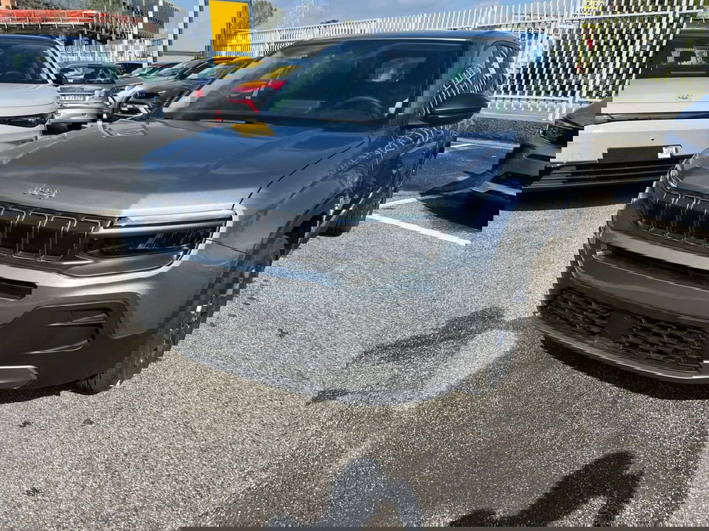 Jeep Avenger nuova a Milano