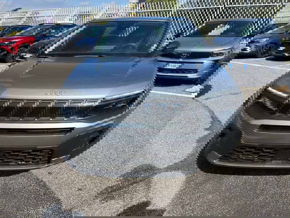 Jeep Avenger nuova a Milano (2)