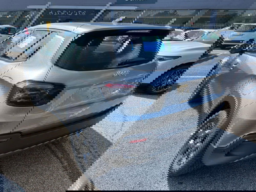 Jeep Avenger nuova a Milano (7)