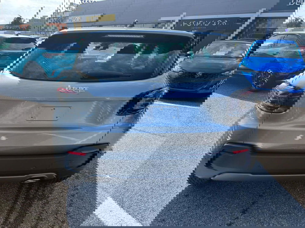 Jeep Avenger nuova a Milano (8)