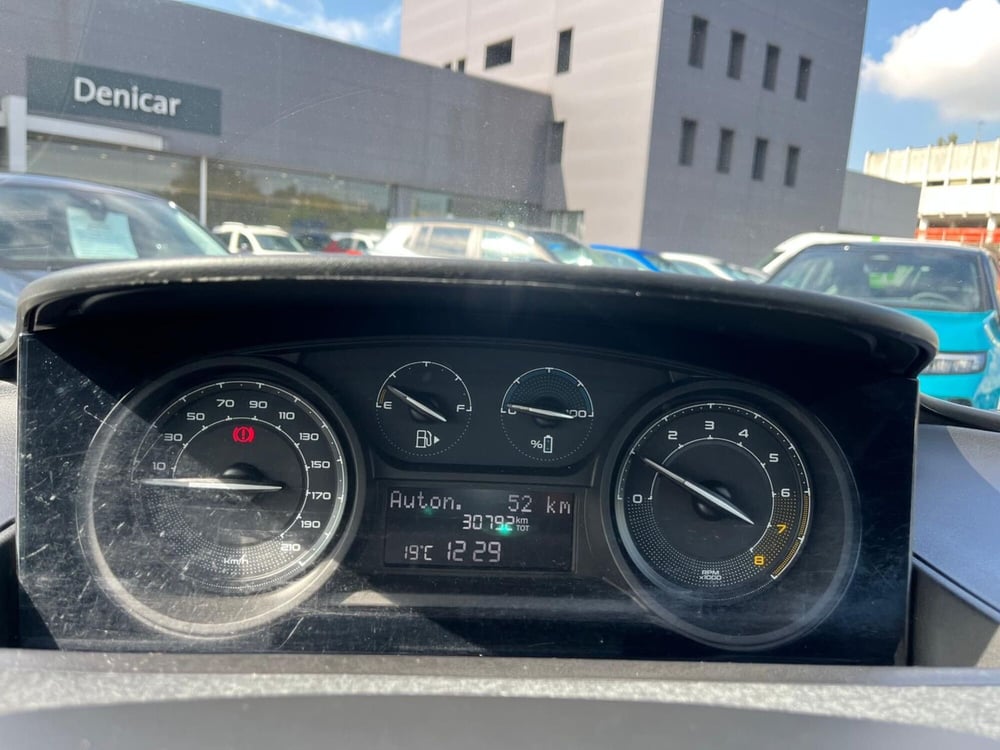 Lancia Ypsilon usata a Milano (19)
