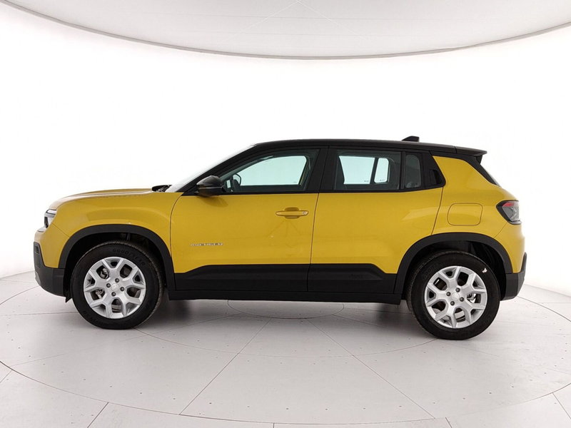 Jeep Avenger nuova a Caserta (8)