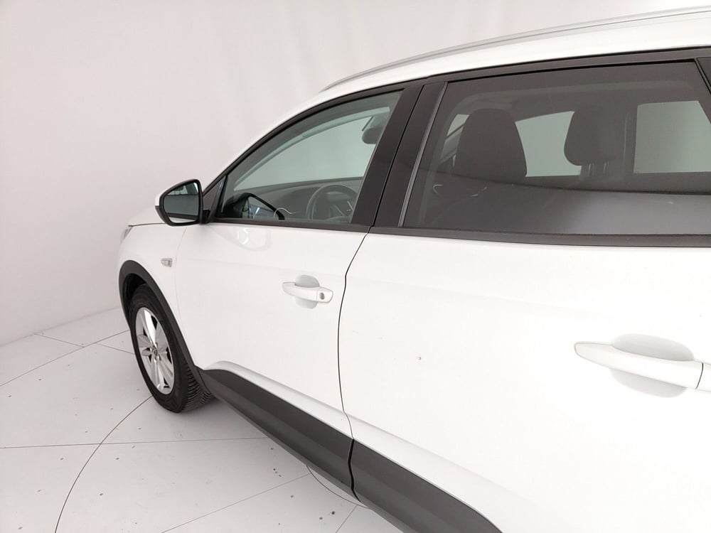 Opel Grandland X usata a Caserta (13)