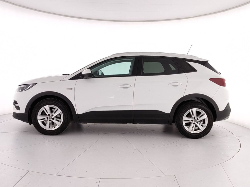 Opel Grandland X usata a Caserta (8)