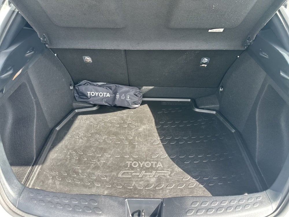 Toyota Toyota C-HR usata a Siracusa (7)
