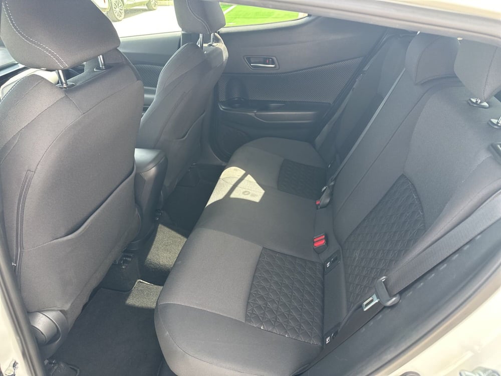 Toyota Toyota C-HR usata a Siracusa (8)