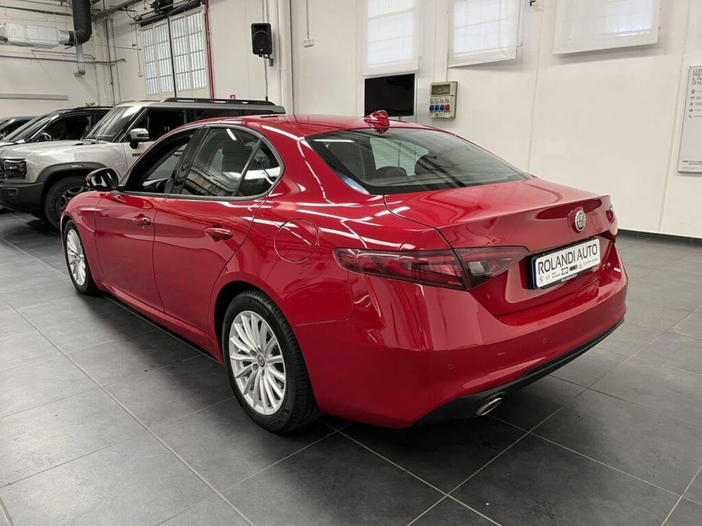 Alfa Romeo Giulia usata a Alessandria (5)