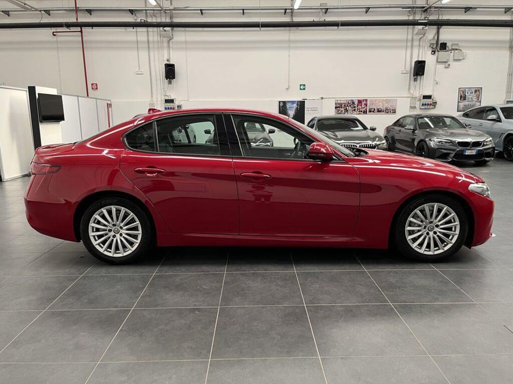 Alfa Romeo Giulia usata a Alessandria (7)