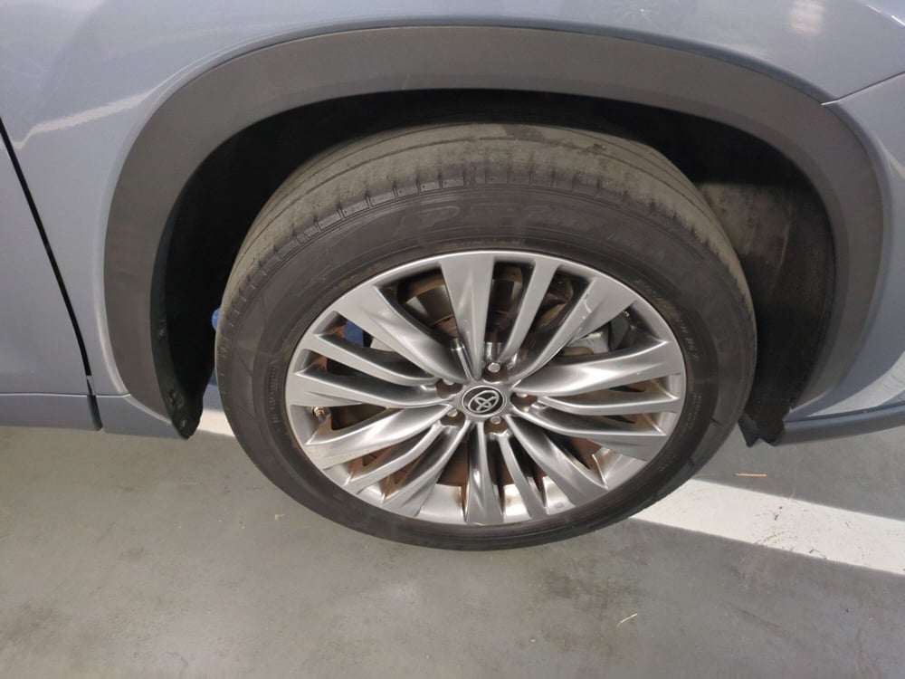 Toyota Highlander usata a Milano (10)