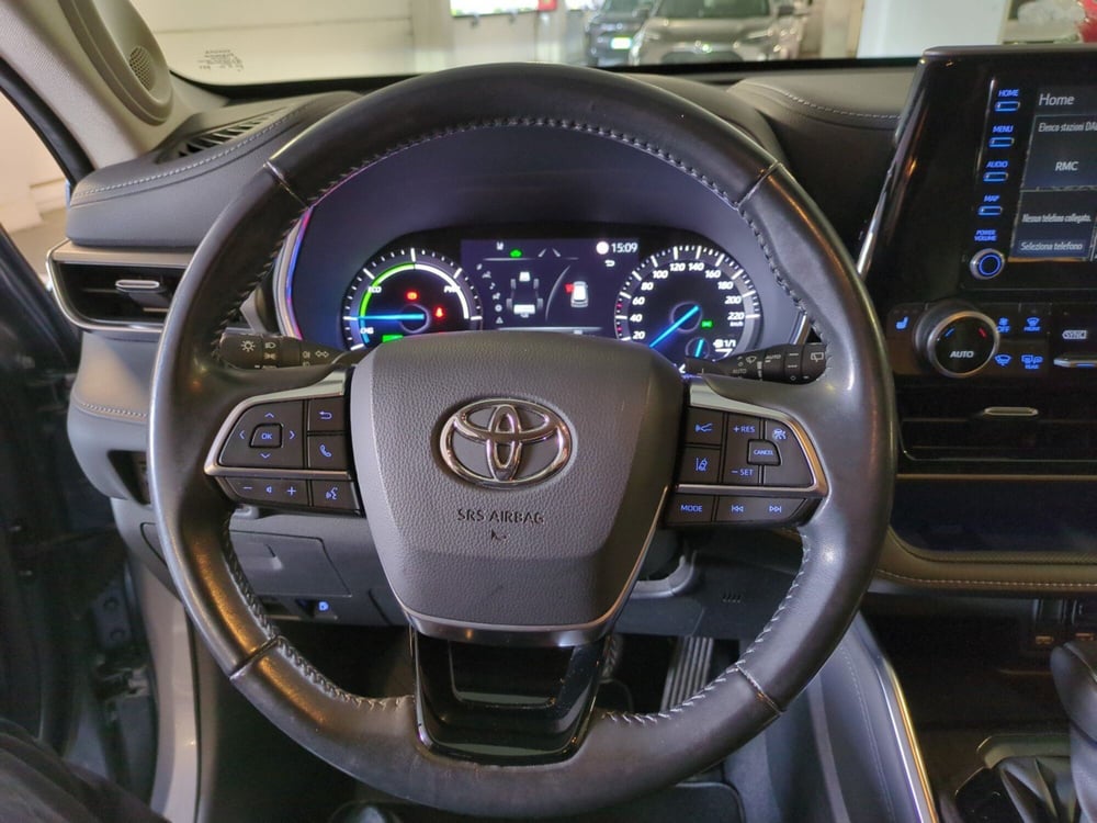 Toyota Highlander usata a Milano (17)