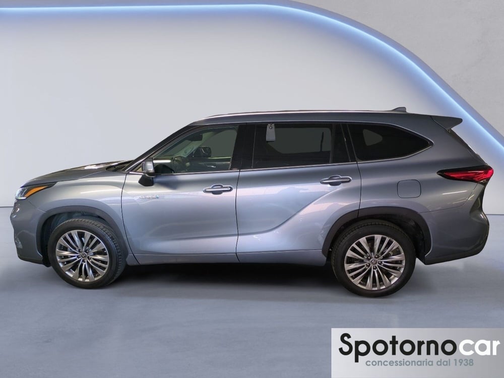 Toyota Highlander usata a Milano (3)