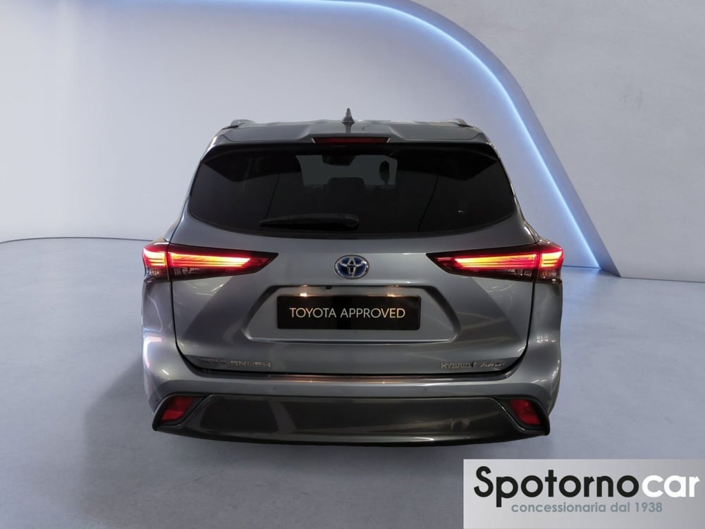 Toyota Highlander usata a Milano (5)