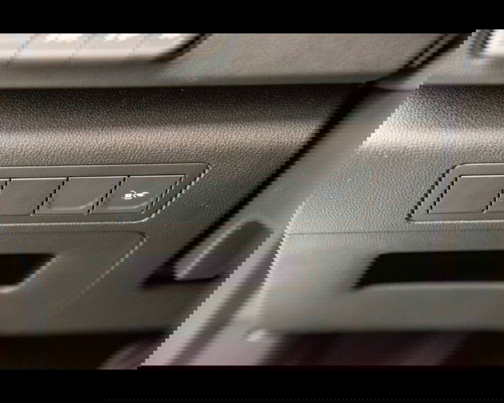 Nissan Townstar nuova a Treviso (18)