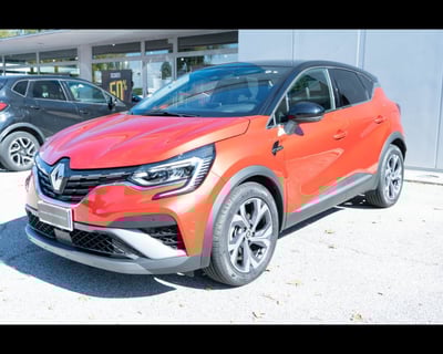 Renault Captur Plug-in Hybrid E-Tech 160 CV Techno del 2022 usata a Oderzo