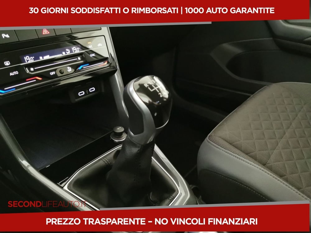 Volkswagen T-Cross usata a Chieti (17)