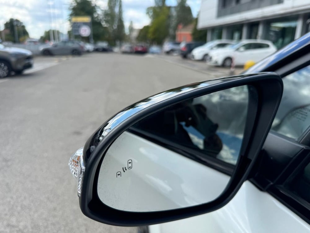 Toyota Toyota C-HR usata a Modena (11)