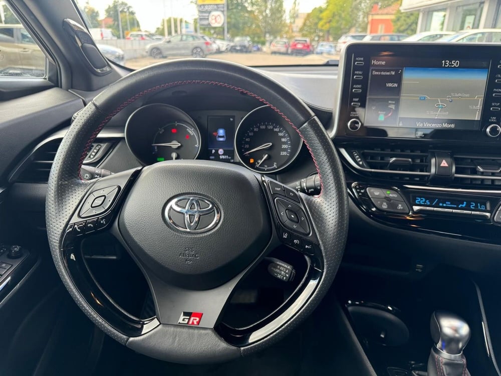 Toyota Toyota C-HR usata a Modena (13)