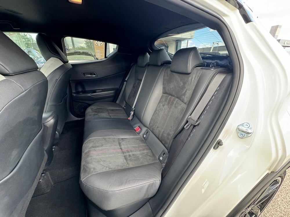 Toyota Toyota C-HR usata a Modena (18)