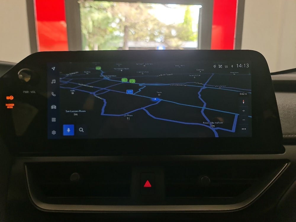 Lexus UX usata a Bologna (13)
