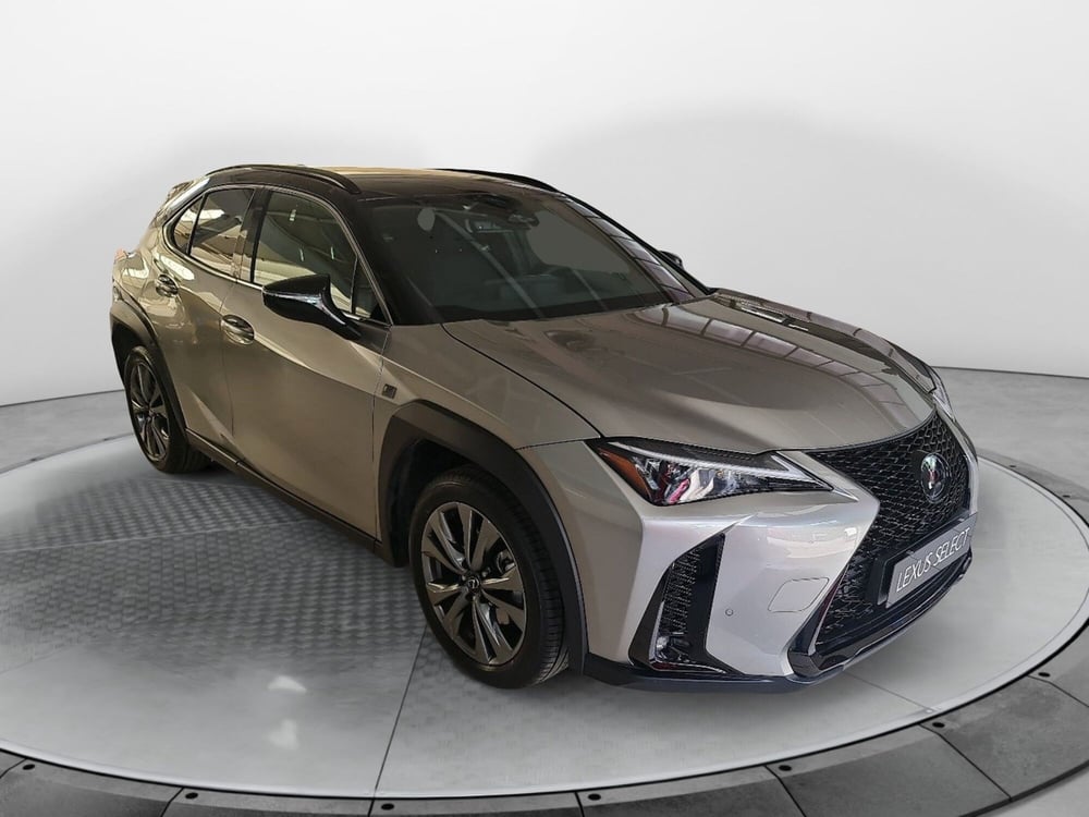 Lexus UX usata a Bologna (3)