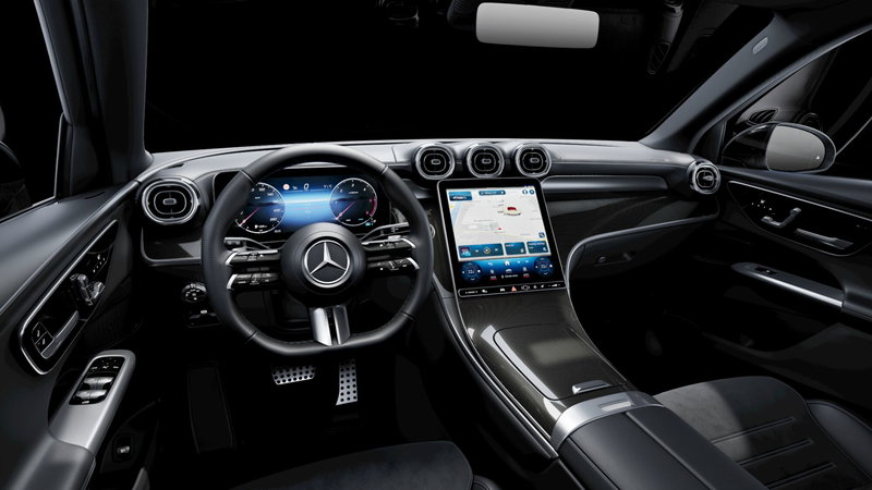 Mercedes-Benz GLC nuova a Milano (5)