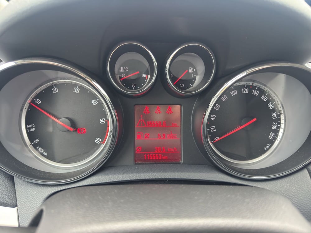 Opel Mokka usata a Cosenza (11)