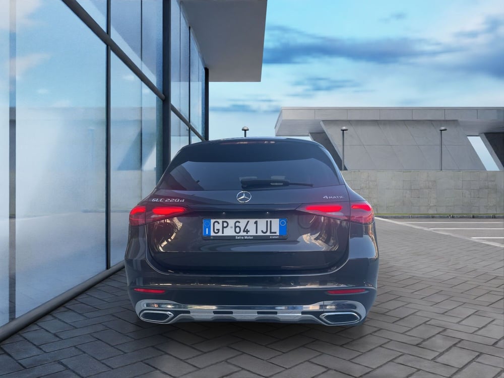 Mercedes-Benz GLC usata a Cosenza (5)