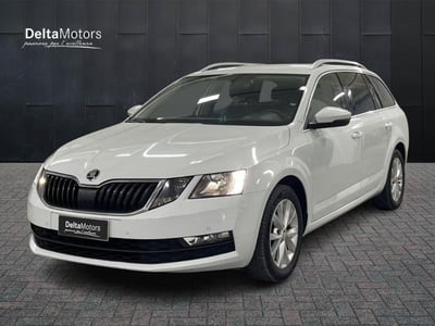 Skoda Octavia Station Wagon 1.5 G-TEC DSG Wagon Executive del 2020 usata a Montecosaro