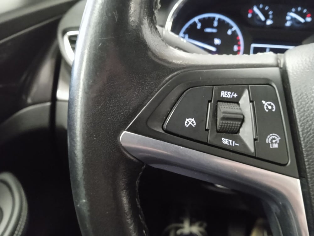 Opel Mokka usata a Torino (12)