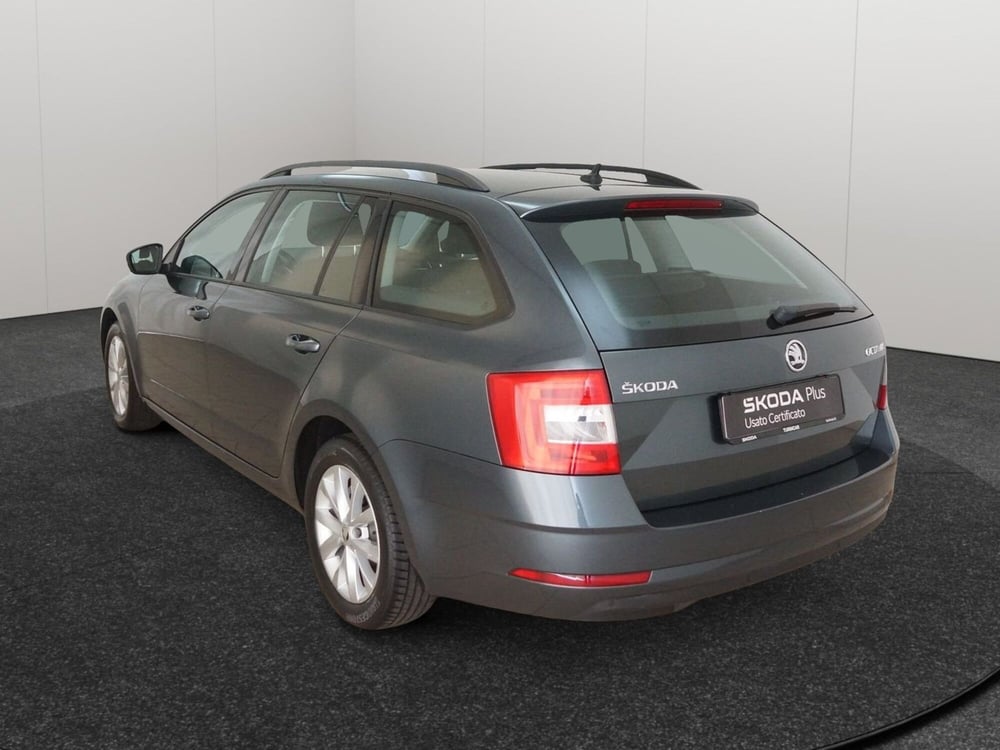 Skoda Octavia Station Wagon usata a Torino (4)