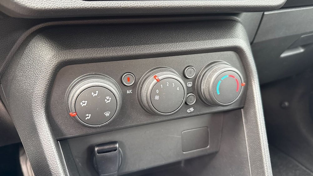 Dacia Sandero usata a Treviso (10)